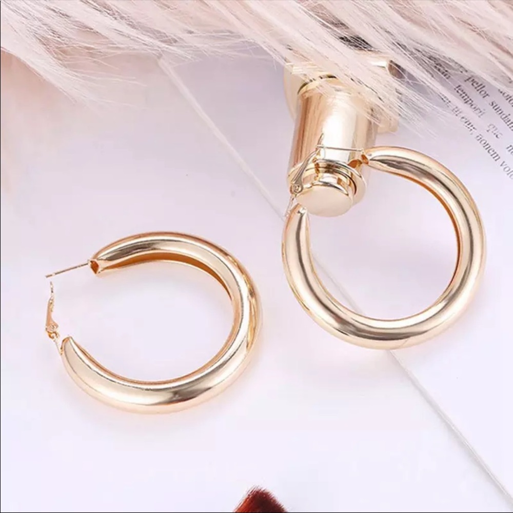 New 18k Gold plated hoop Earrings Minimalist